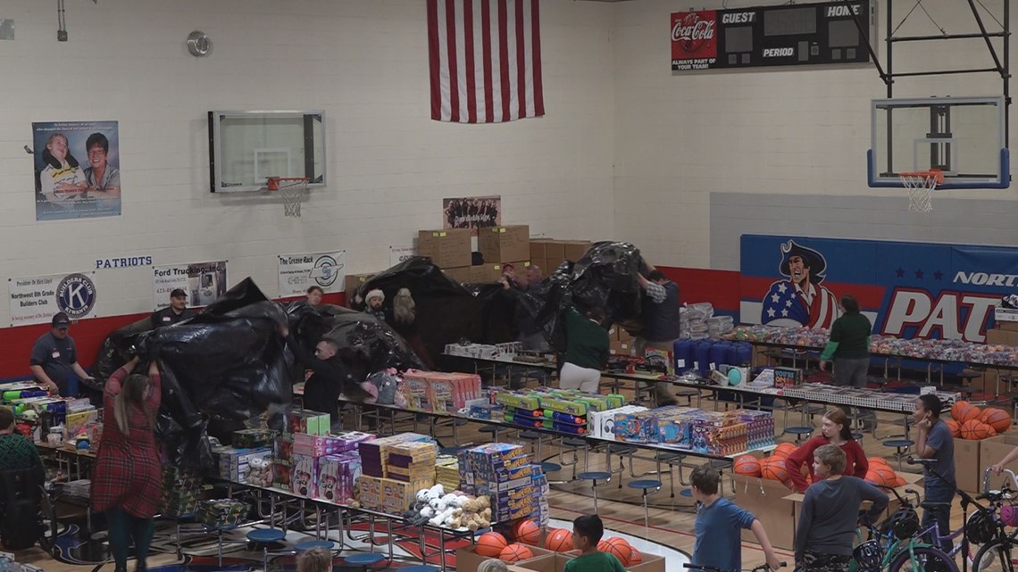 Mission of Hope delivers hundreds of gifts to children in Newport - Vimarsana News