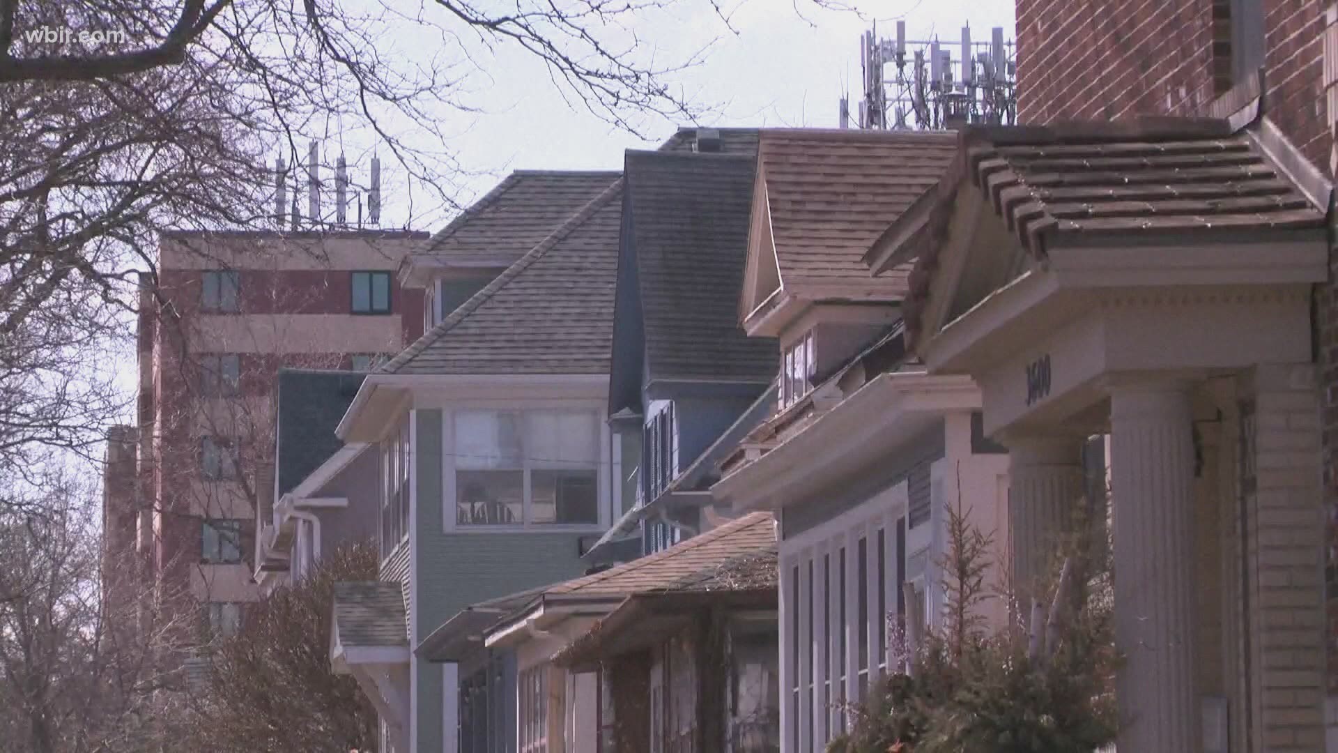 People struggling to pay their bills will now have some extra help-- thanks to the new 'Knox Housing Assistance' program.
