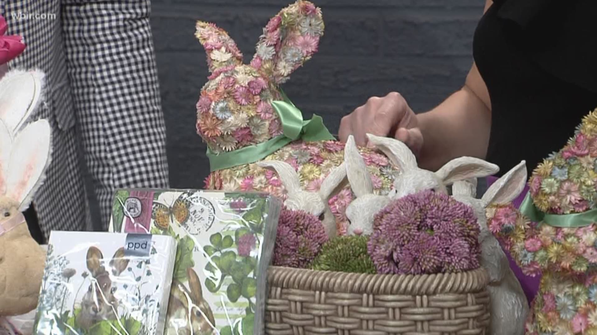 Interior Designer Todd Richesin shows us some creative tablescapes for spring and Easter.
