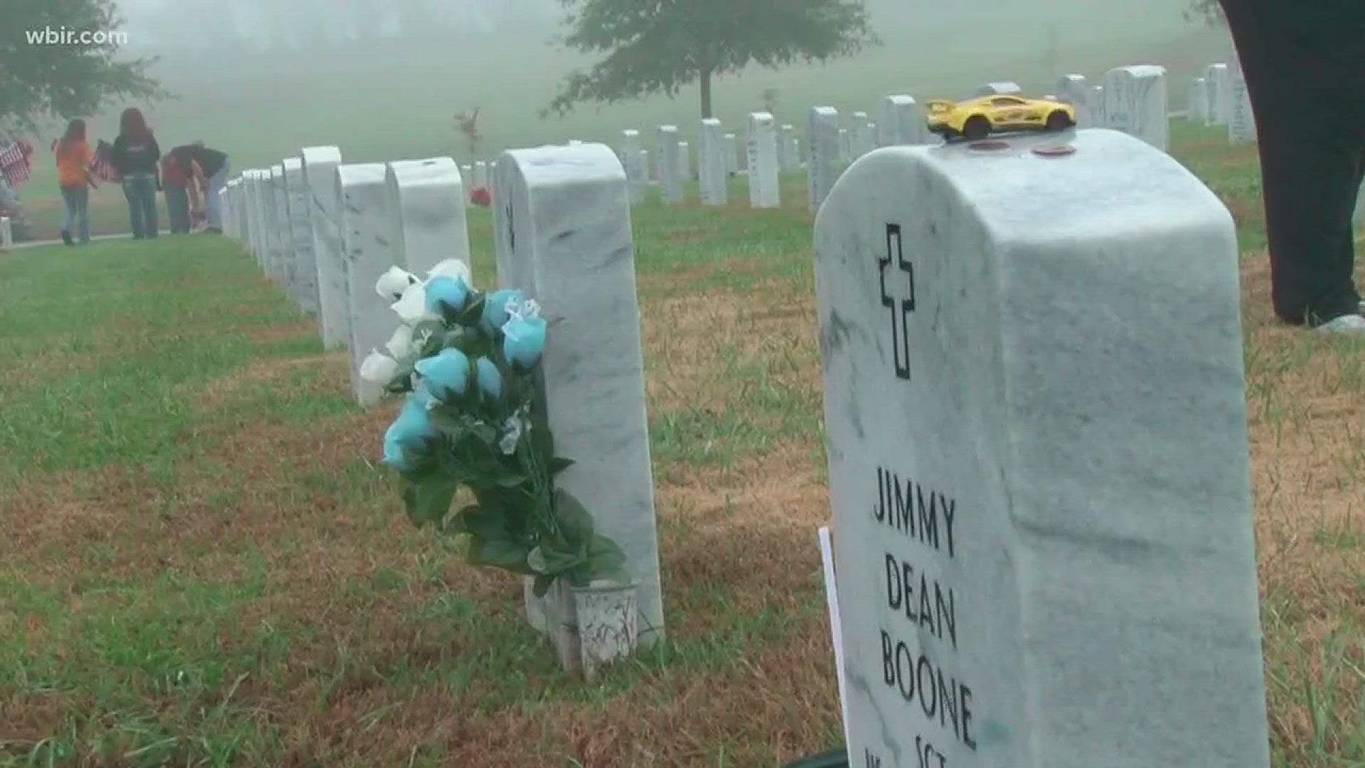 East Tennesseans were able to honor veterans and others in the military by placing flags on each grave in two different cemeteries within Knoxville on Saturday.