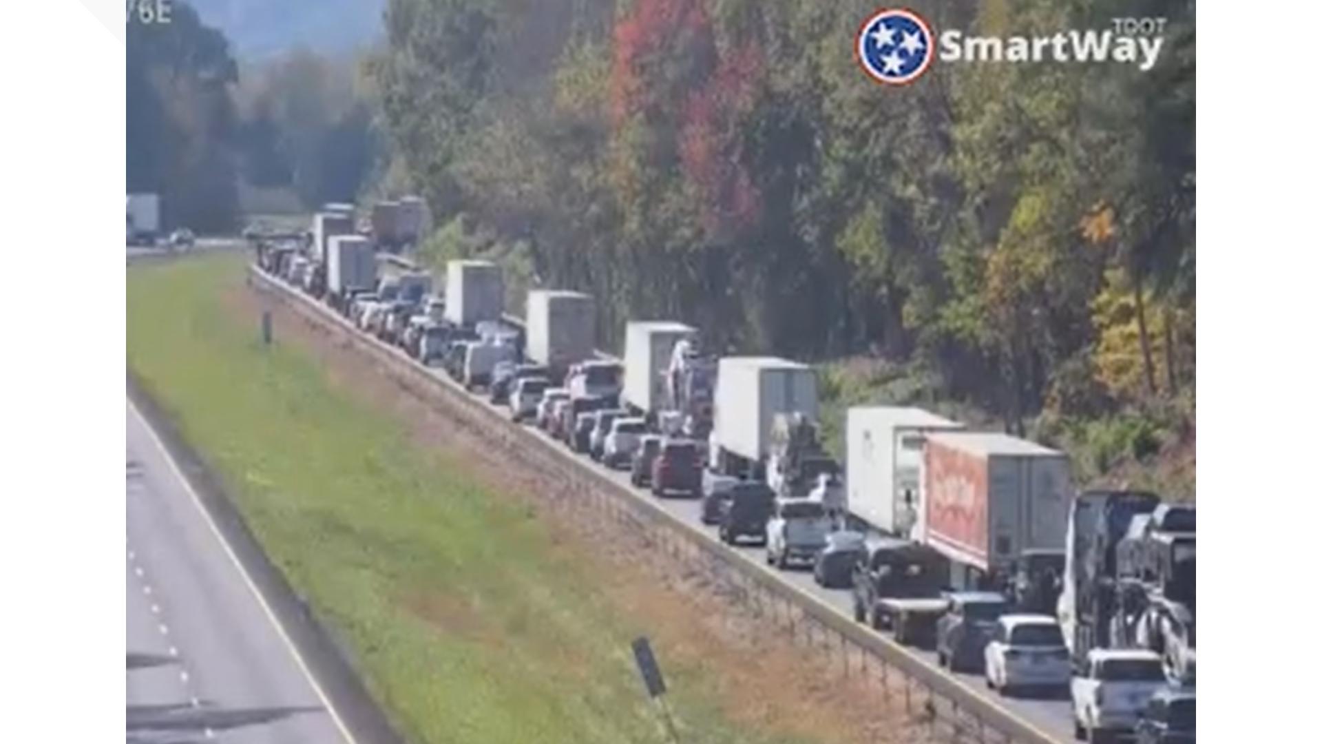 Semi-truck driver charged with DUI after I-40 crash in Roane County ...