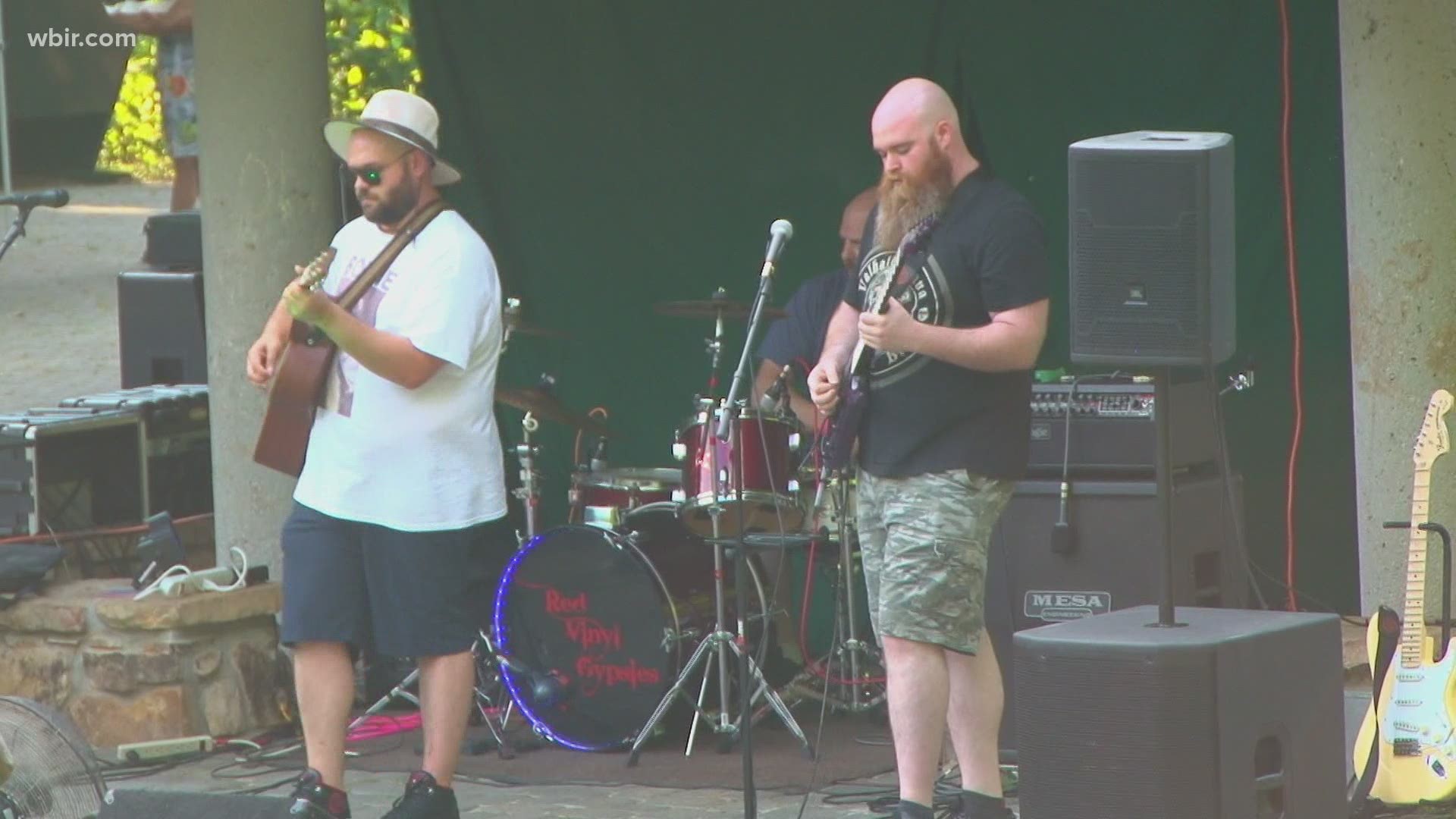 East Tennesseeans are kicking back and enjoying some local, live music in Knoxville during 'Jamfest.'