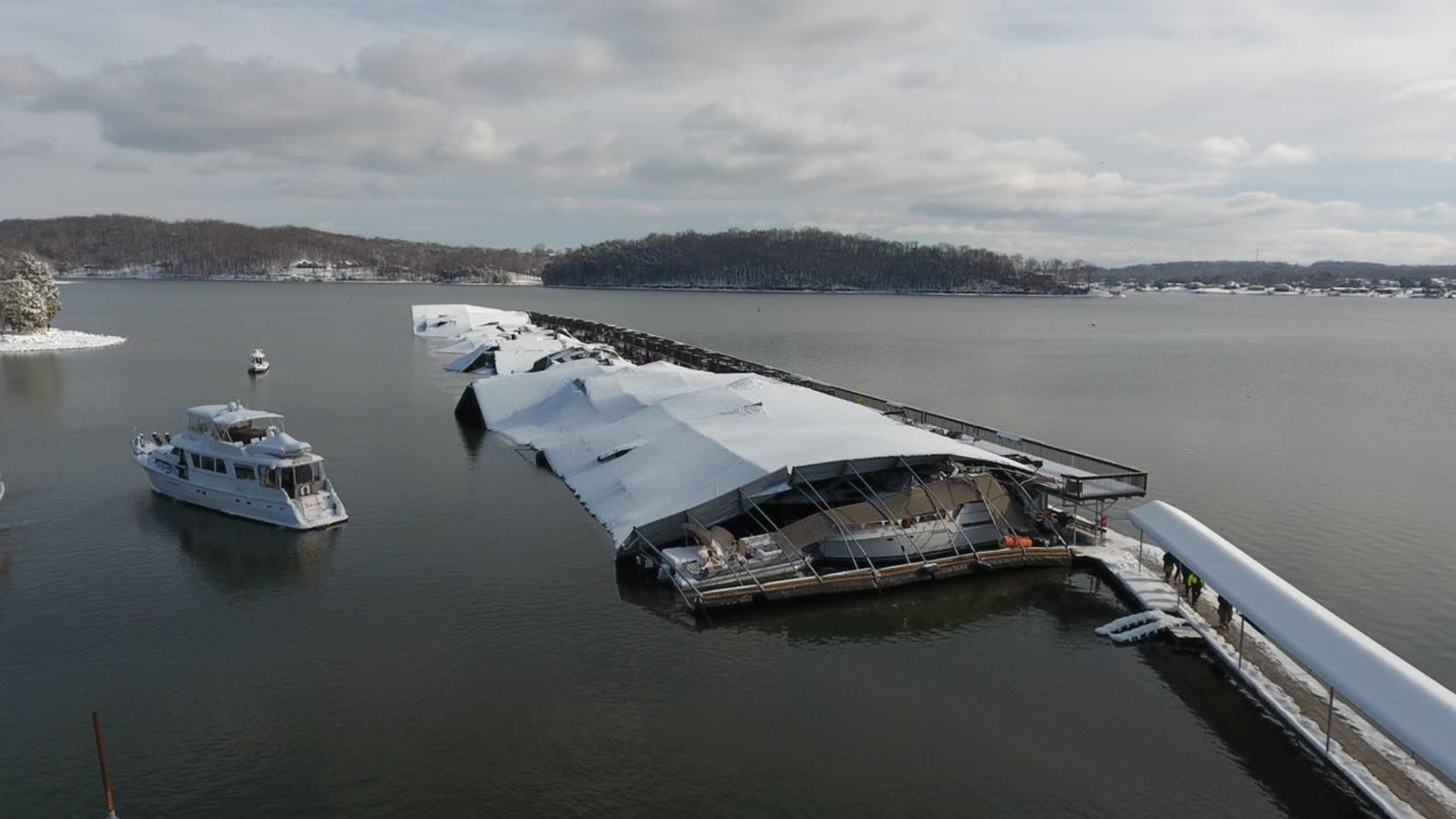 No injuries reported after roof collapse at Fort Loudon Marina, Lenoir