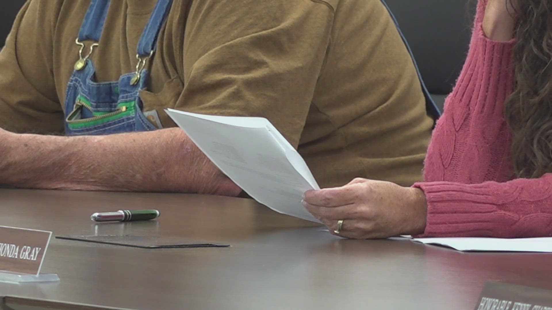 The communities of Oneida, Winfield, Huntsville and McCreary County, KY will "coordinate efforts in gathering and researching information" about a potential landfill