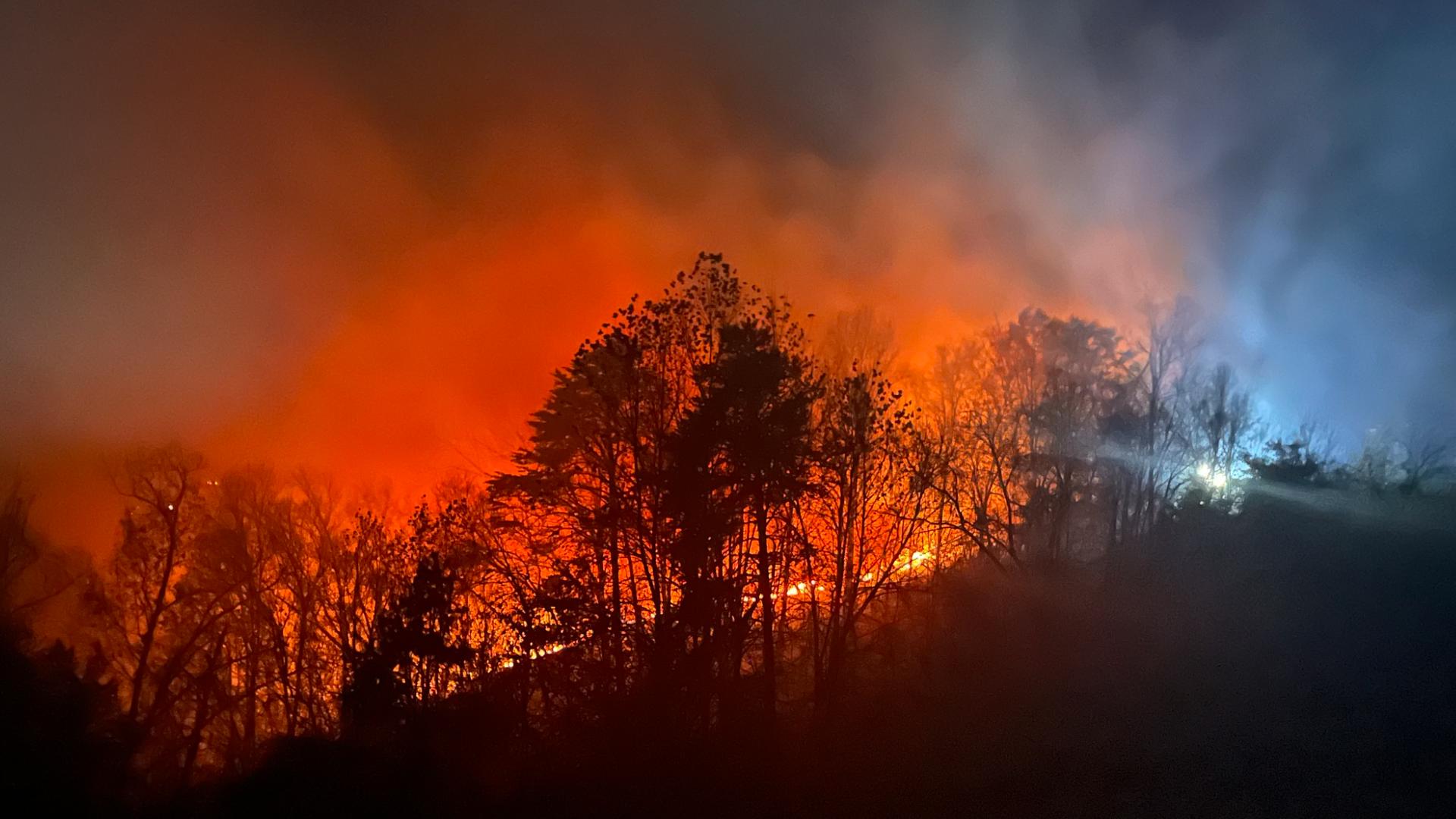 A 35-acre fire at Walden's Creek near Shagbark has led to the evacuation of about 30 structures in the Overholt Trail area, Sevier County Fire & Rescue said.