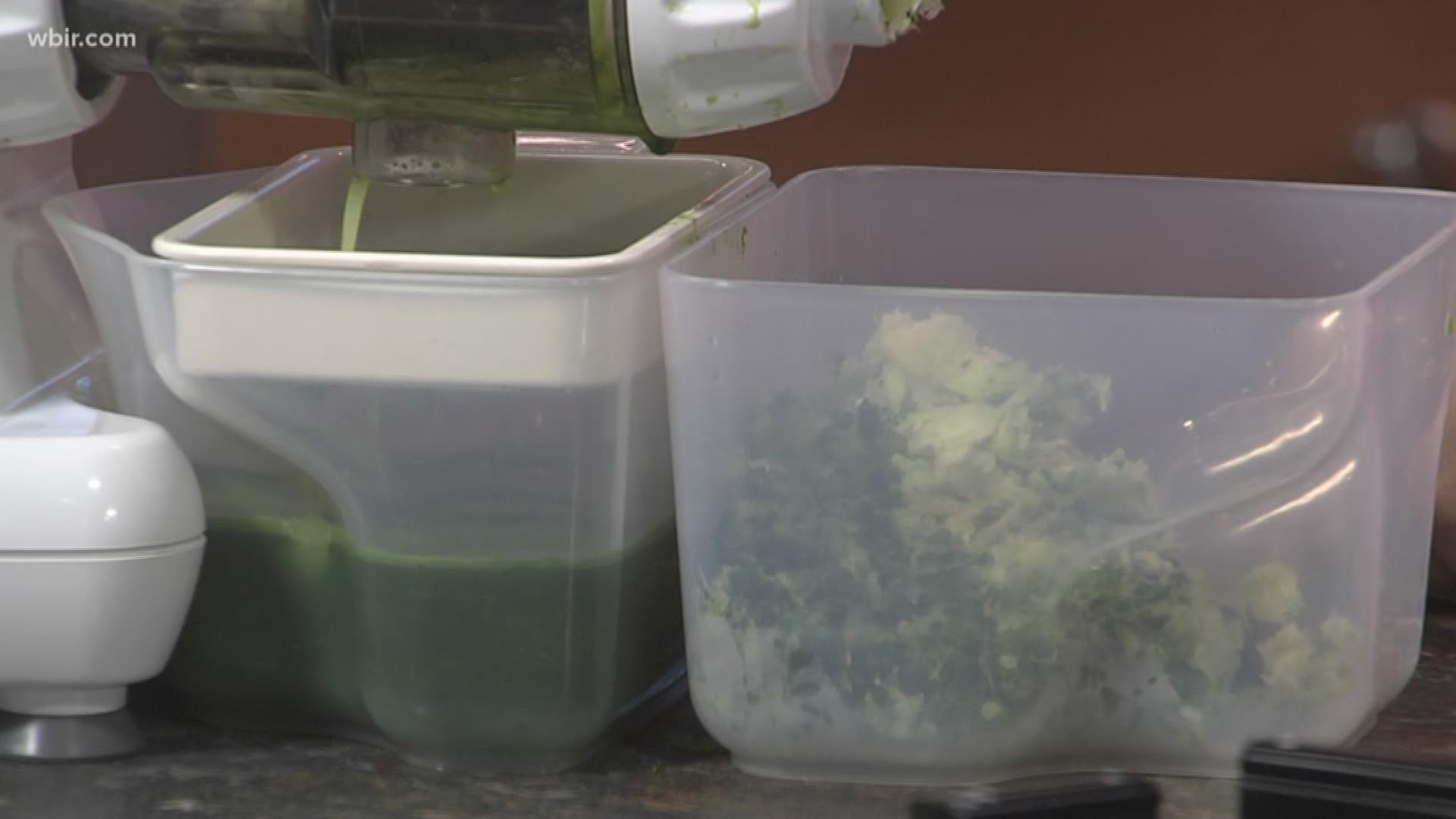 Health coach Camille Watson shows us healthy options for delicious juices.