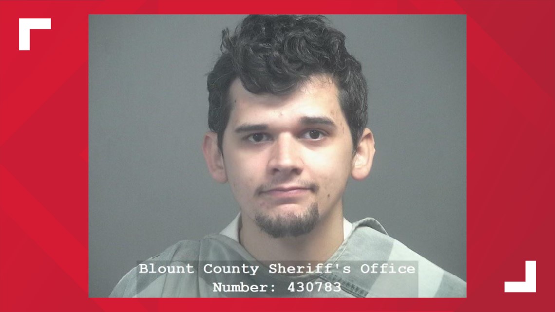 Man arrested and faces charges after attempted bank robbery in