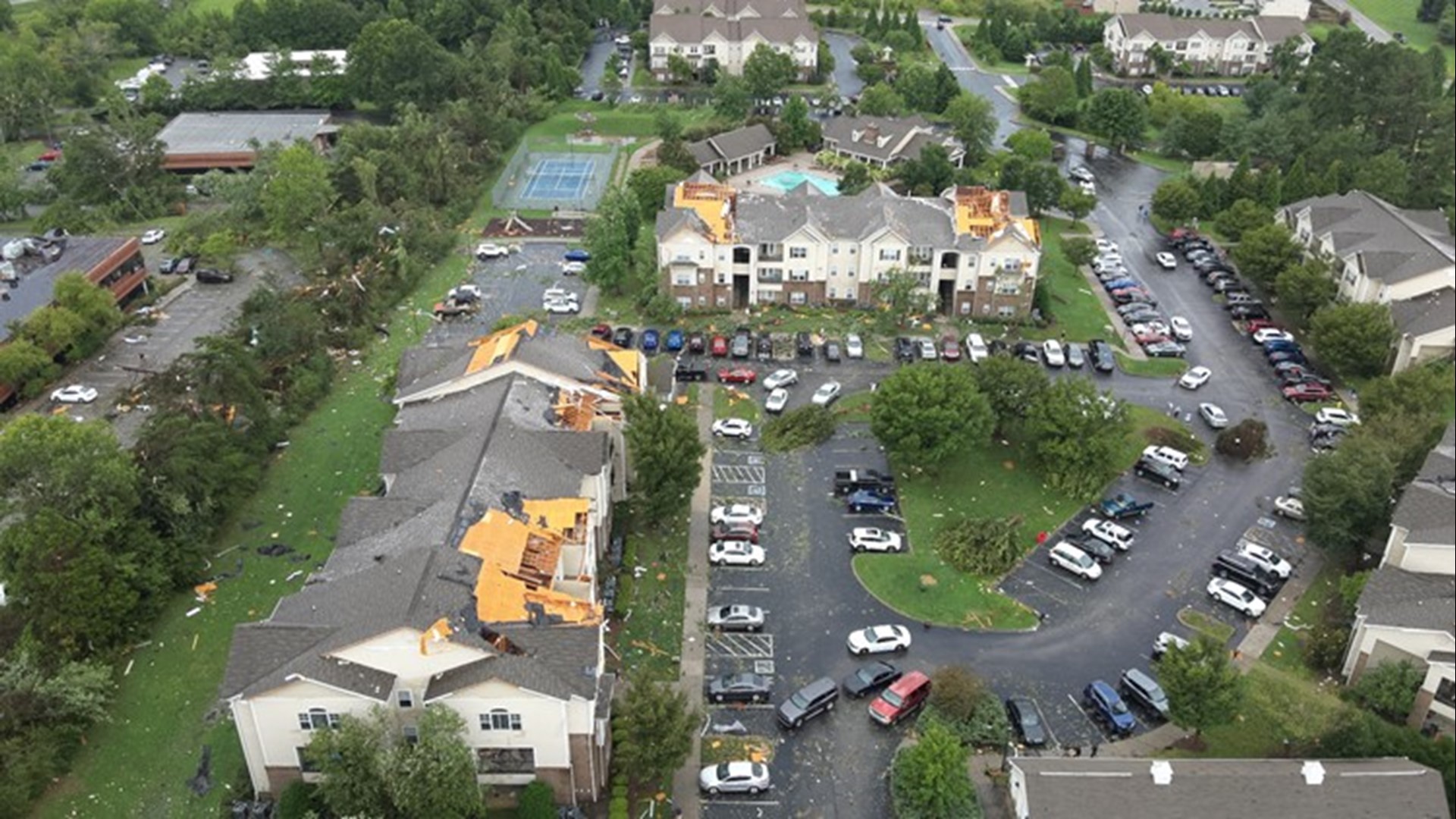 NWS Preliminary assessment shows West Knox County apartment complex hit by EF2 tornado