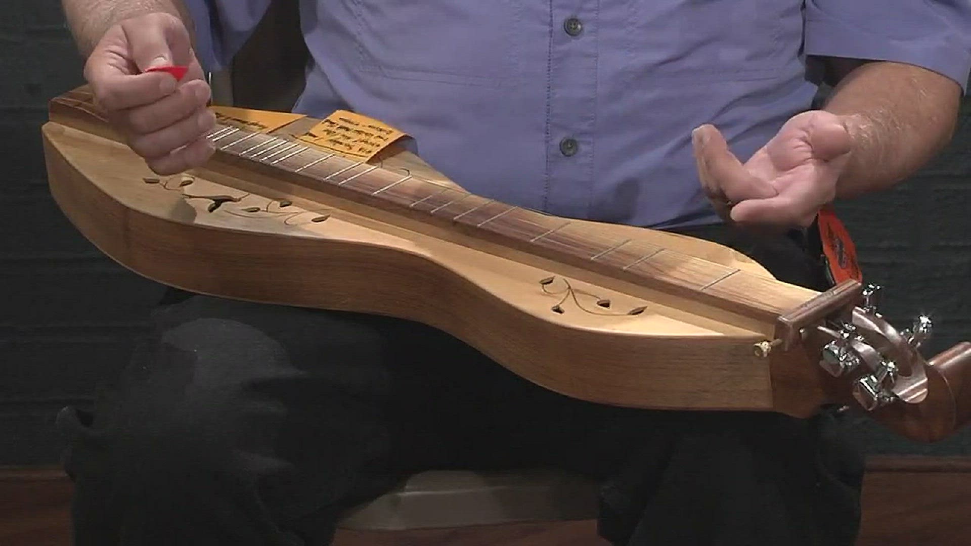 Knoxville Area Dulcimer Club plays to break on Live at 5 at 4.