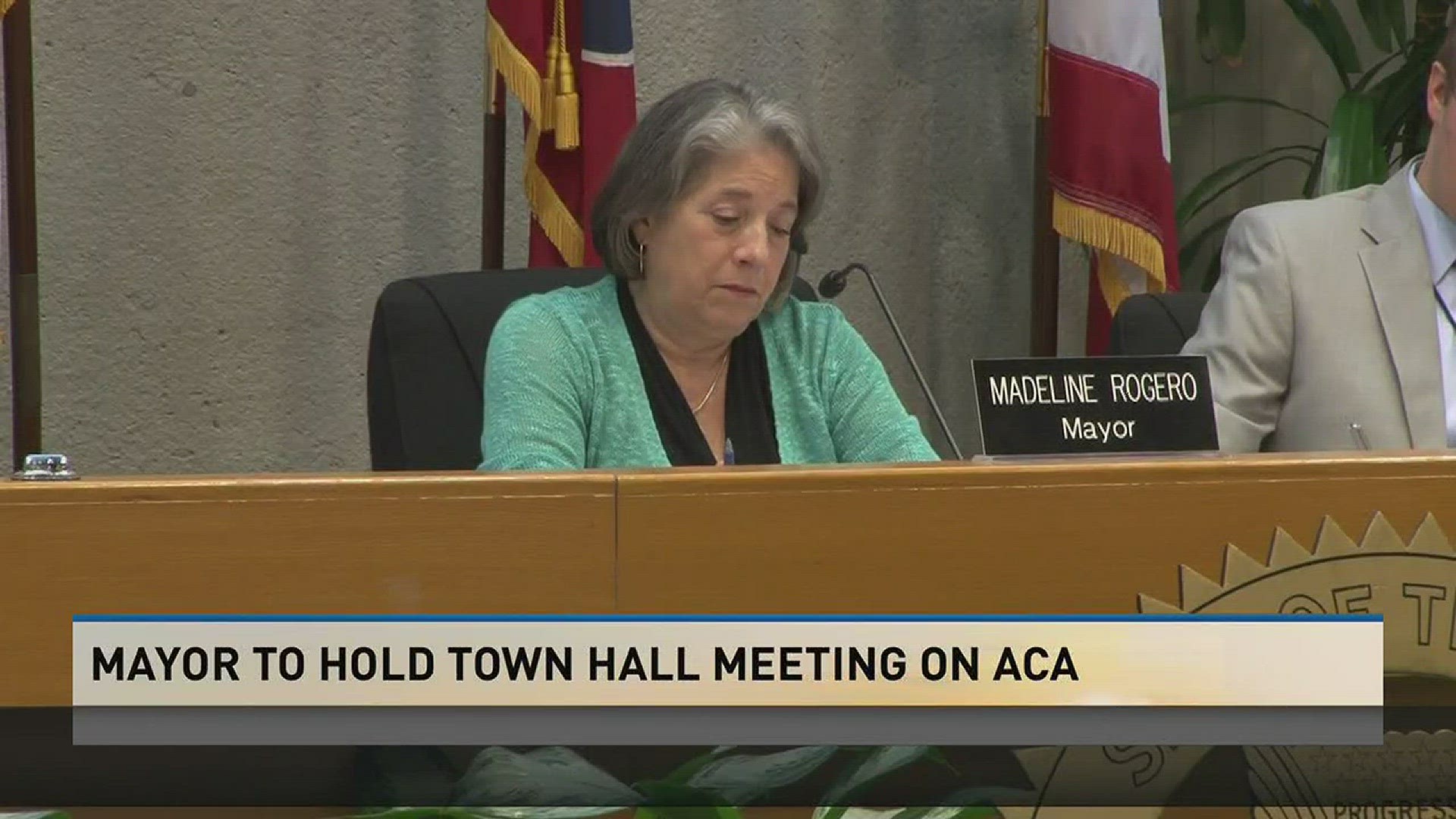 Knoxville Mayor Madeline Rogero will host a Thursday town hall meeting on the Affordable Care Act.