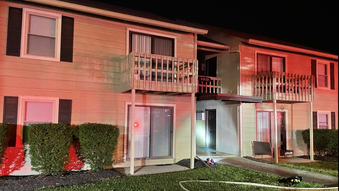 Four Displaced After Knoxville Apartment Complex Fire | Wbir.com