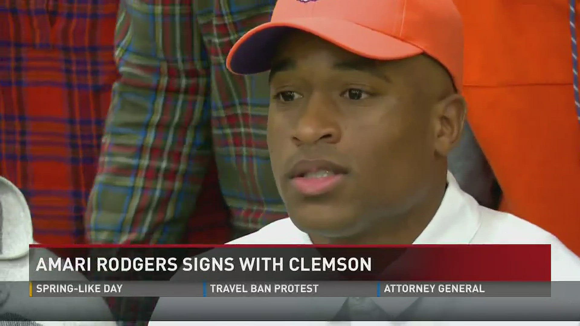 Catholic receiver Amari Rodgers signs with Clemson. Wednesday, Feb. 1, 2017 noon.