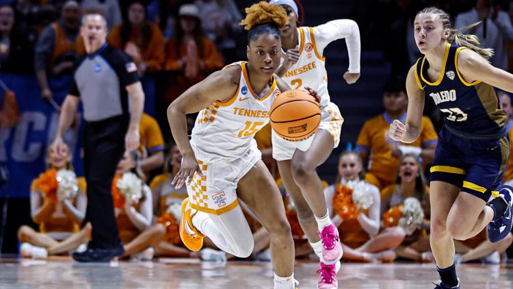 Lady Vols breeze by Toledo 94-47 to advance to Sweet 16