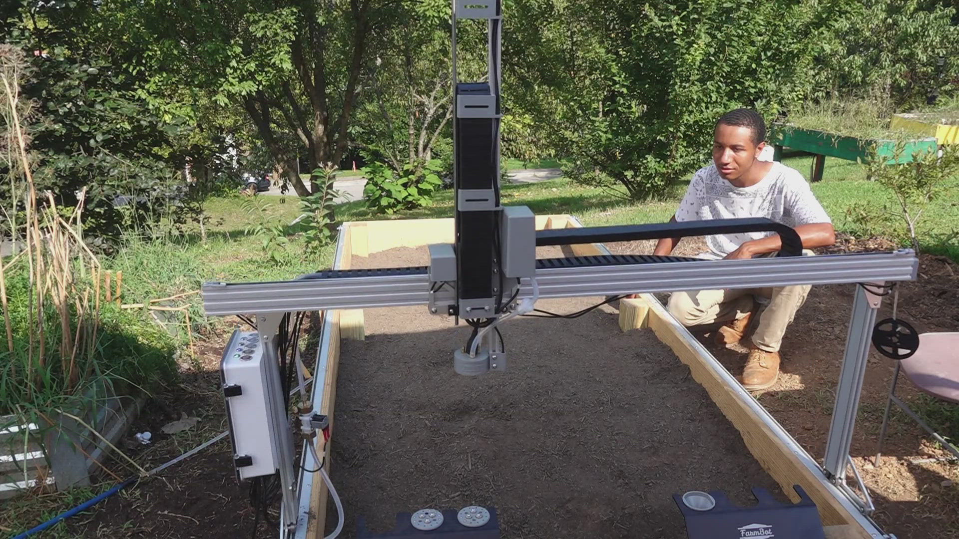 A Knoxville nonprofit is finding new ways to reduce poverty with the help of A-I technology... and a farming robot.