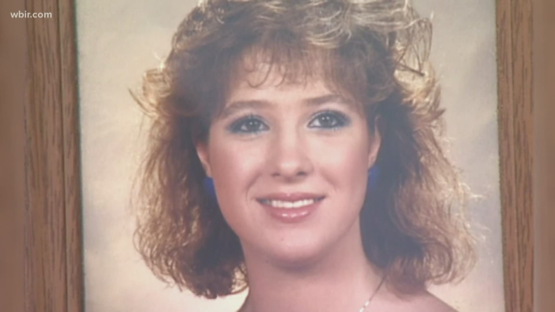 Lee Hall is set to be executed Thursday for the 1991 murder of his ex-girlfriend. Traci Crozier died after he set her car on fire with her inside.