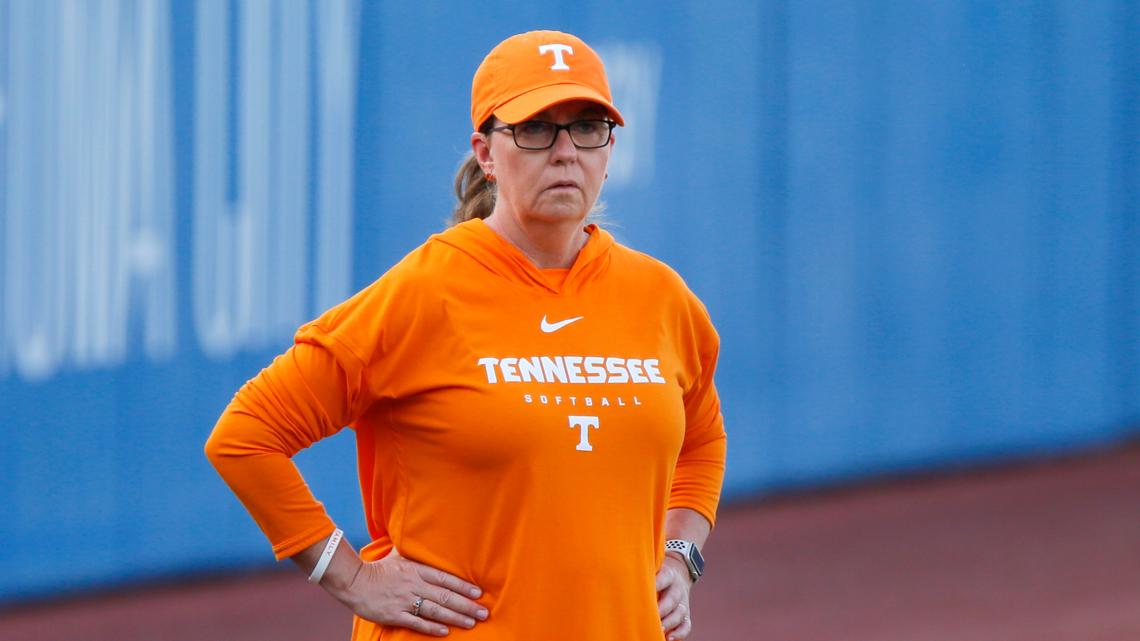 Karen Weekly named SEC Coach of the Year for second time | wbir.com