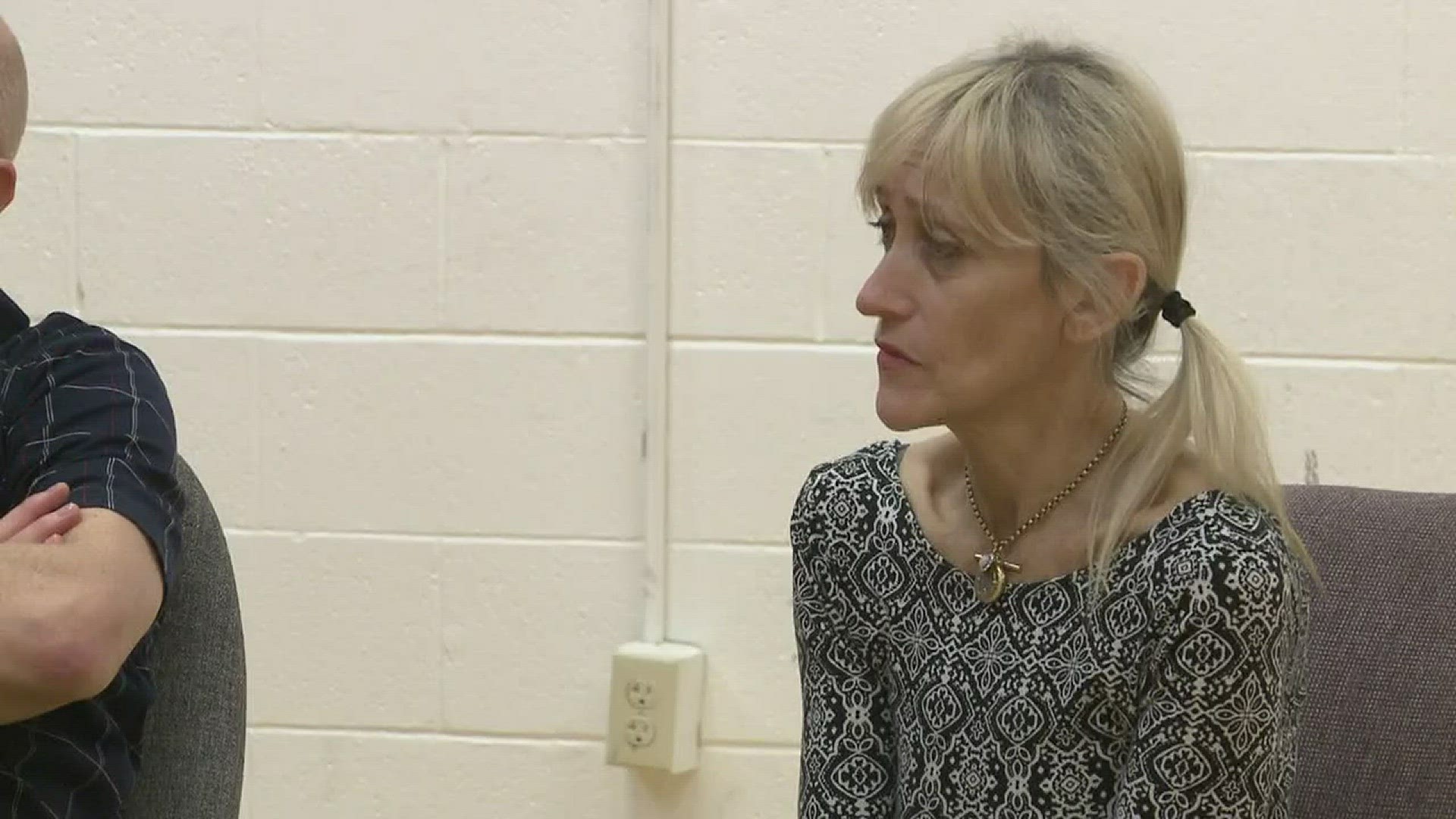 Actress and University of Tennessee graduate Constance Shulman is the guest lecturer at a Master Class for students in UT's drama department. March 28, 2017-Live at Five at 4