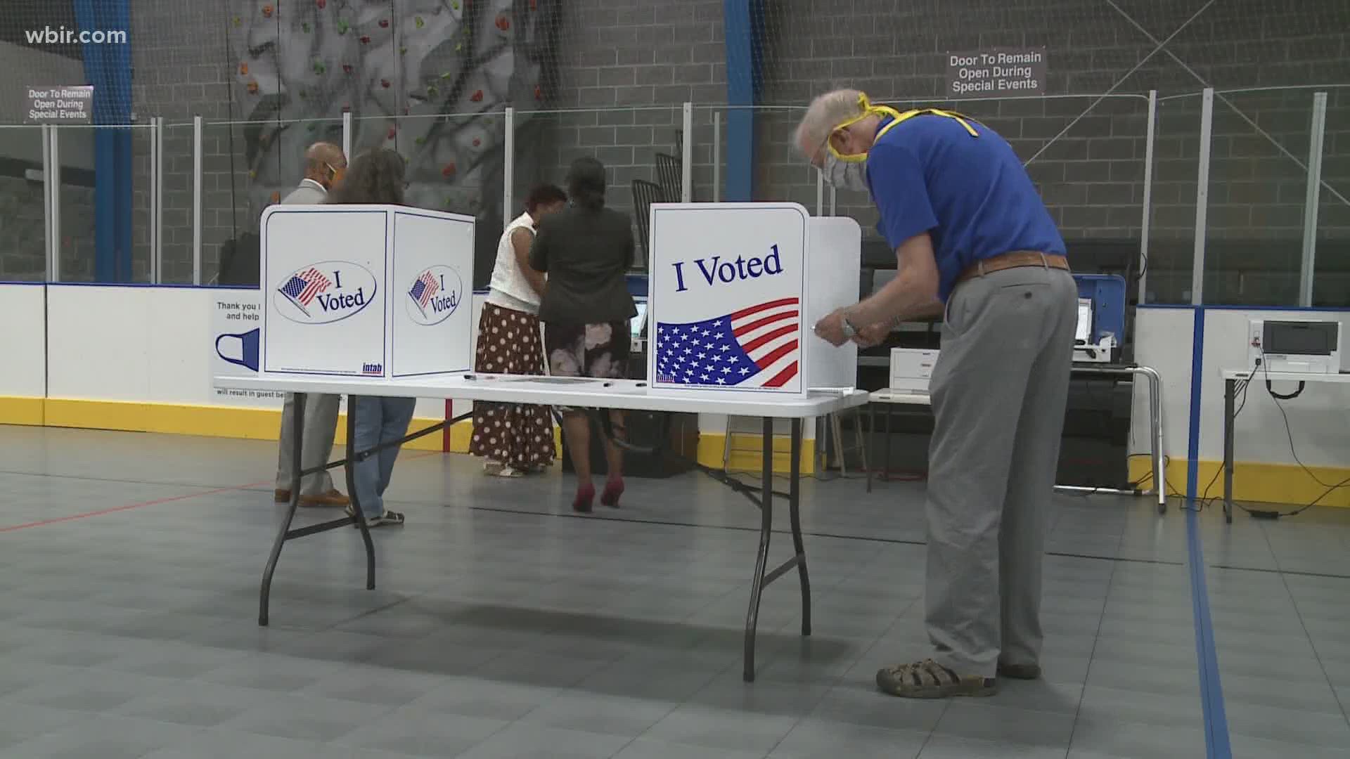 Knox County voters are adjusting to a new paper ballot this election, and we've heard from a few of you that it's been confusing.