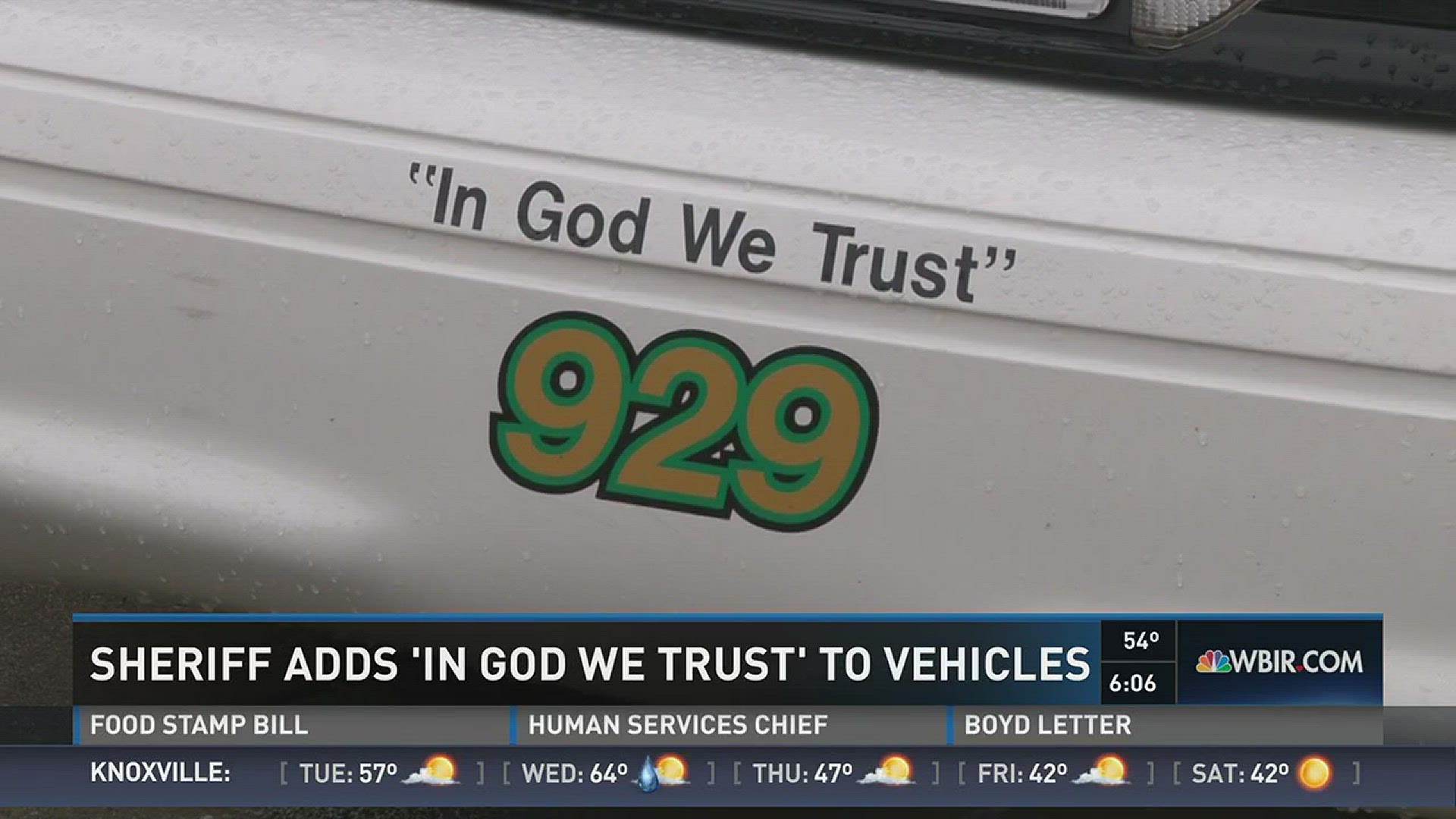 The Loudon County Sheriff explains the decision to add 'In God We Trust' decals to the department's cruisers. (1/23/17 6PM)