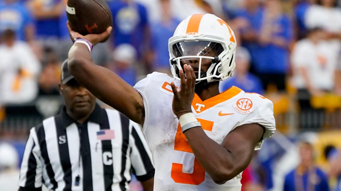 Vols QB Hendon Hooker suffers torn ACL