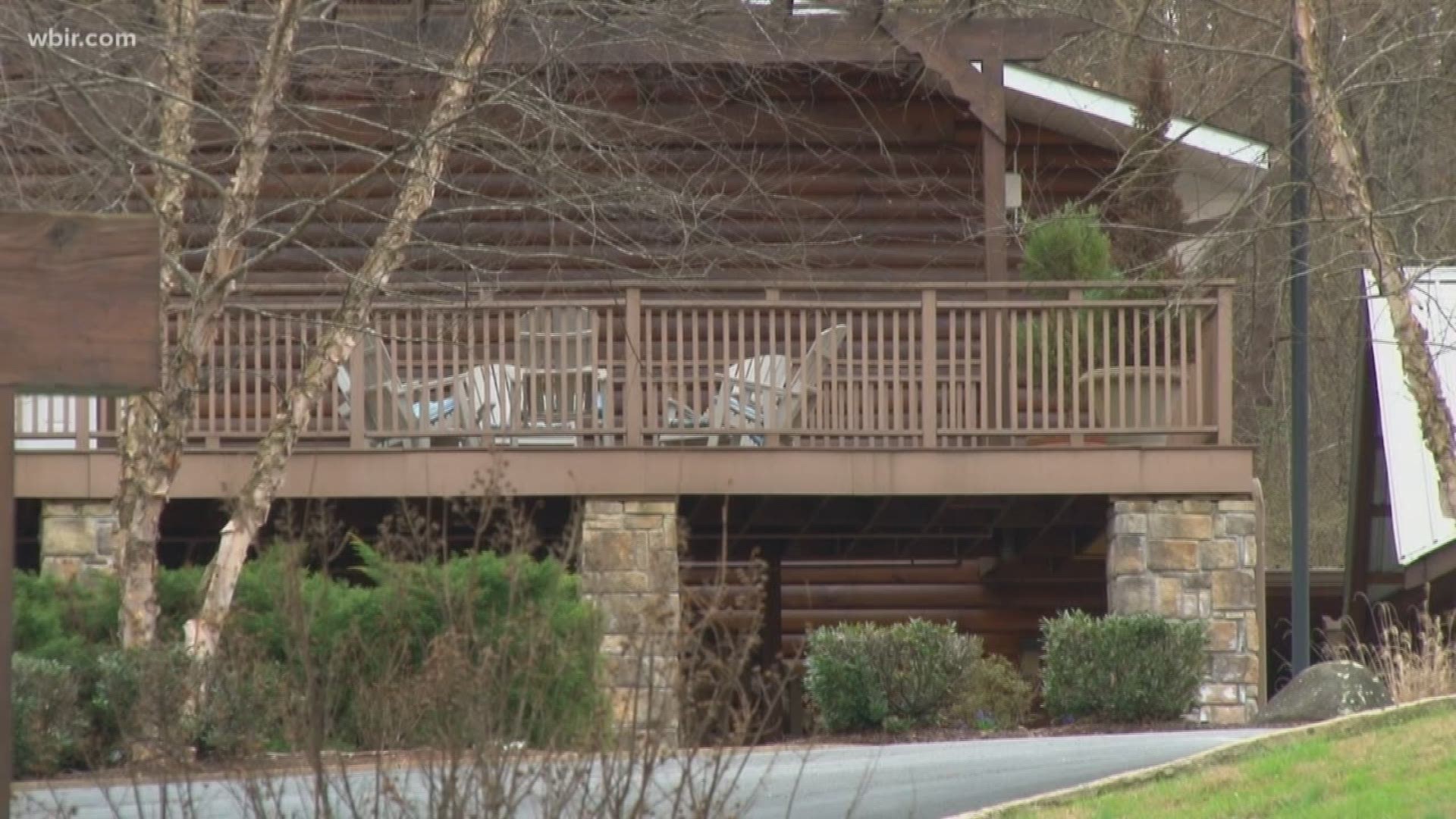 10News is hearing from many former clients of an exclusive women's treatment center after Brookhaven Retreat abruptly shut down last week in Seymour.