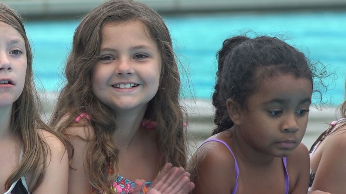 Tennessee school teaches swim lessons as part of the curriculum - Vimarsana News
