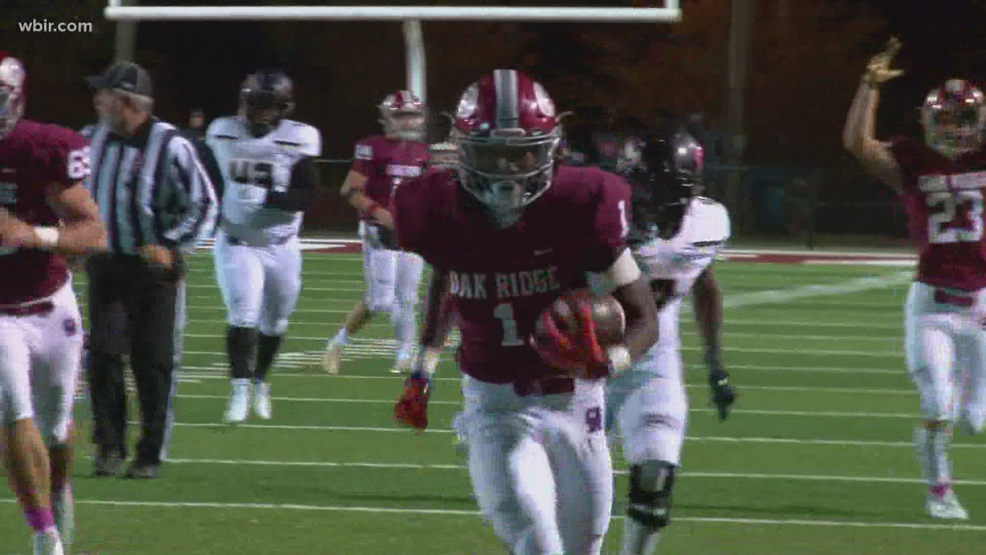 Oak Ridge turns big plays into a big win.