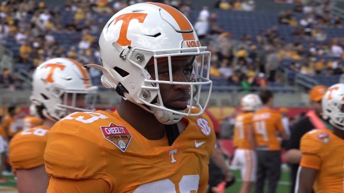 Vols' running back Cameron Seldon will miss rest of spring camp | wbir.com