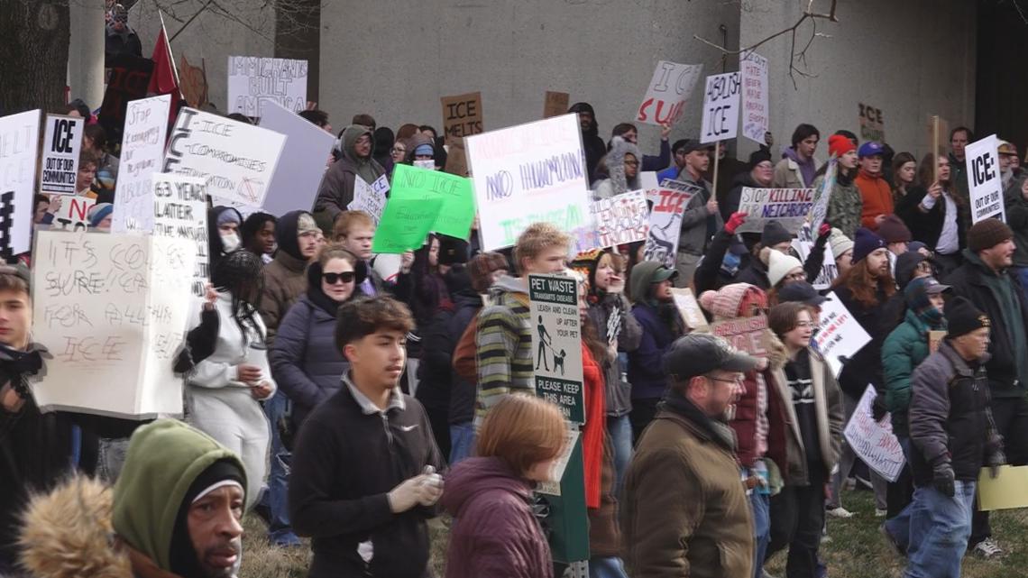 Students walk out of schools in Knoxville to protest ICE