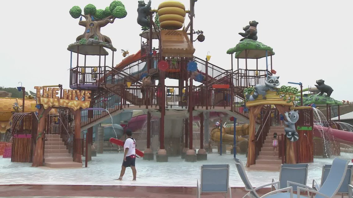 Dollywood's Splash Country & Soaky Mountain Waterpark open for the