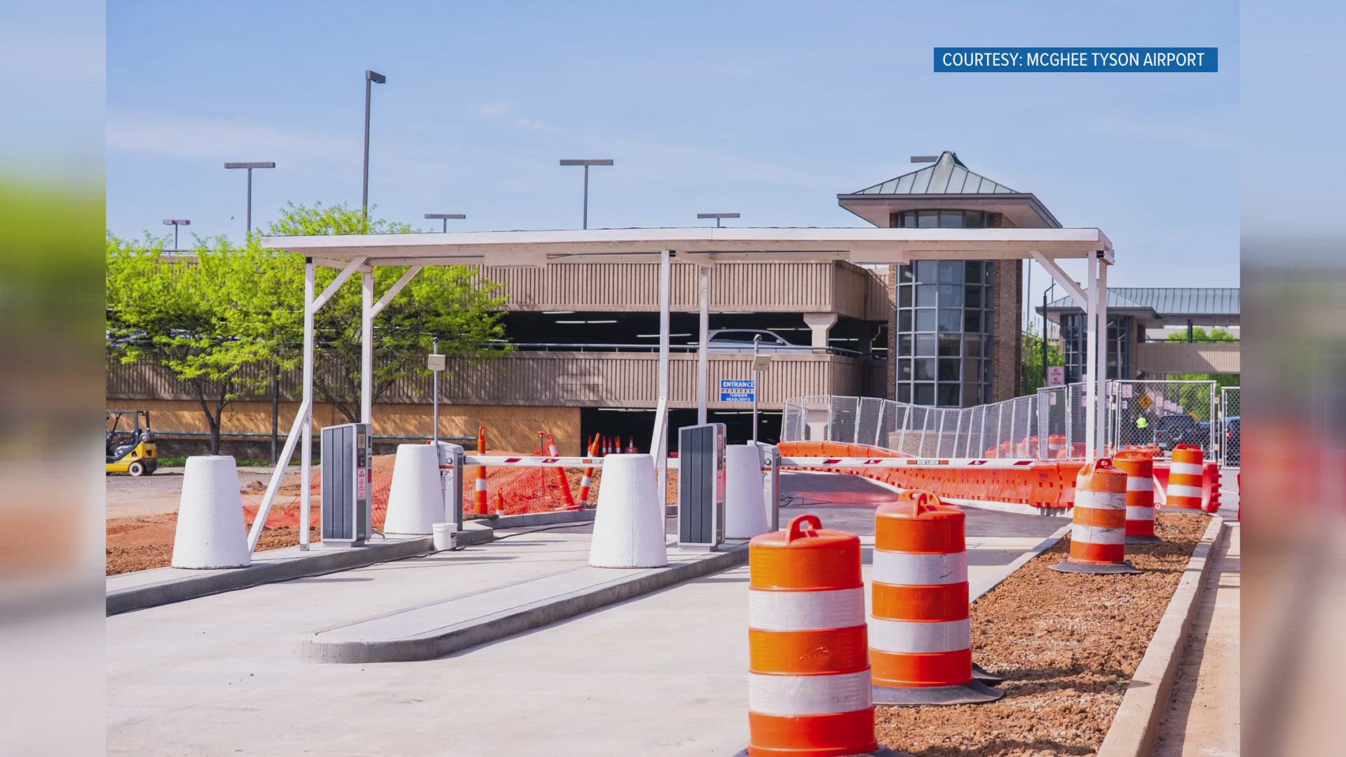 The airport plans to add 3,500 new parking spaces.