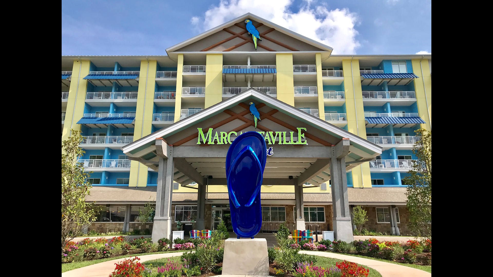 Gatlinburg's Margaritaville Resort named best new hotel in the country