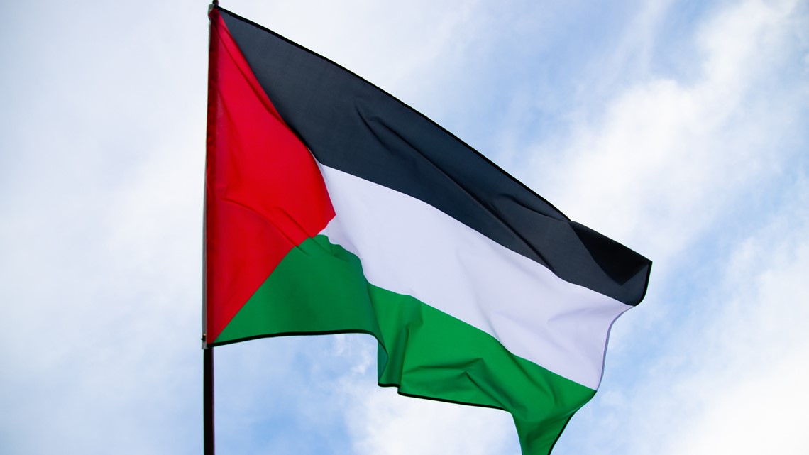 'This is an issue of humanity' | Group from Knoxville heading to