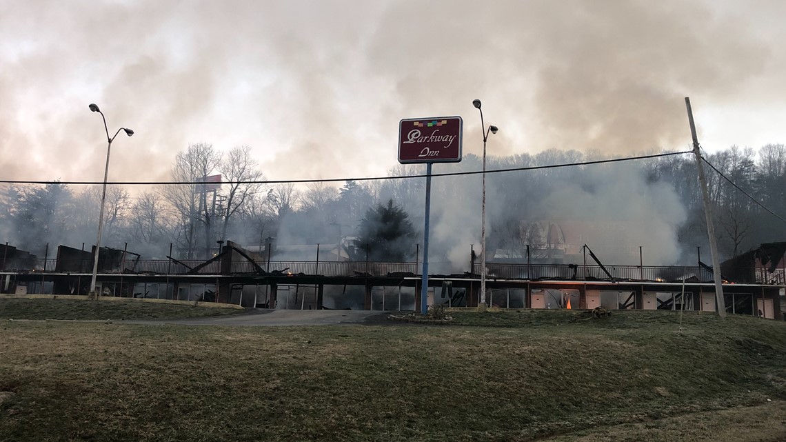 Authorities respond to fire at Parkway Inn in Jellico