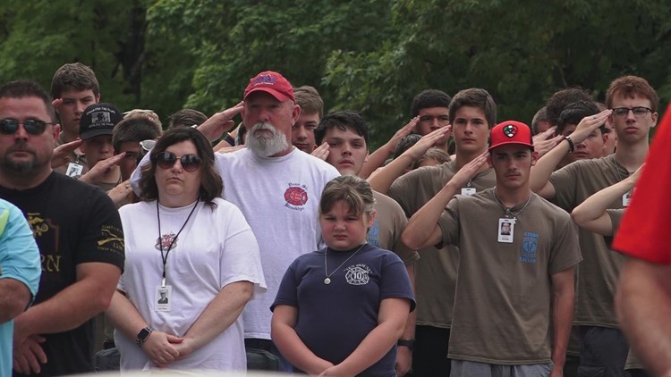 Knoxville community gathers together to remember 9/11 victims
