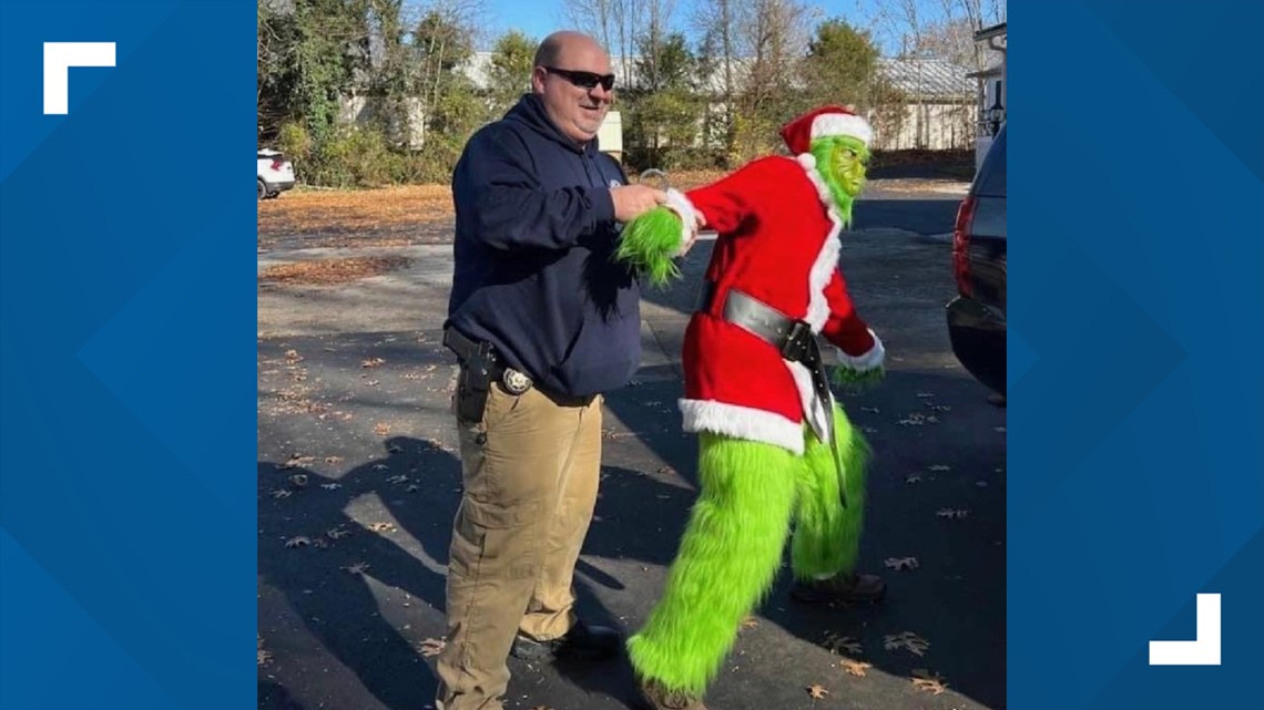 DA Russell Johnson announces charges dropped for the 'Grinch' after Roane Co. deputies arrest him - Vimarsana News