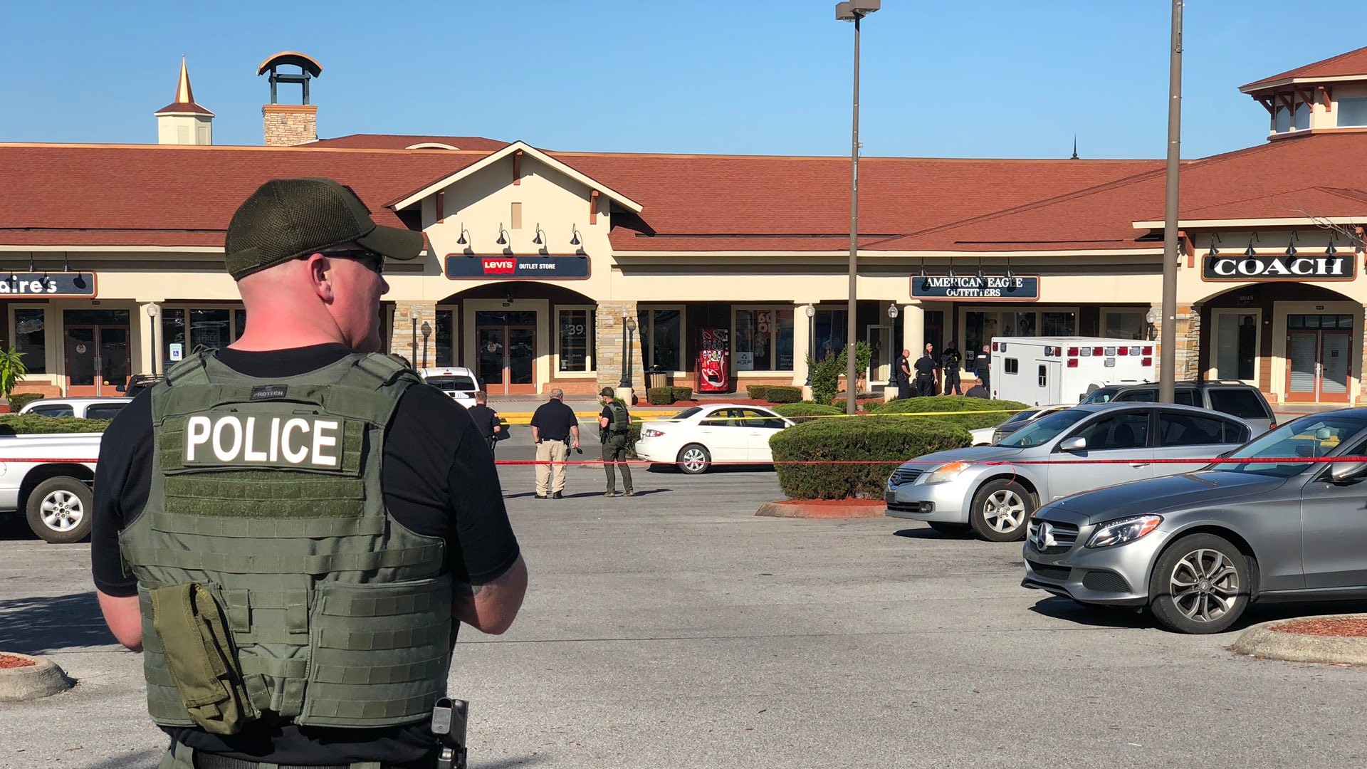 The guy shot himself' | 911 calls reveal new details about Tanger outlet  shooting 