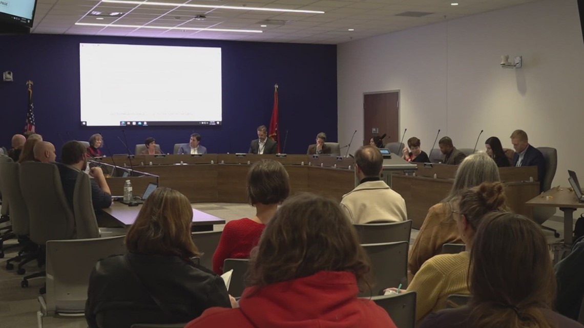 'Early dismissals are always disruptive' | Knox Co. Schools superintendent speaks on sudden school closure - Vimarsana News