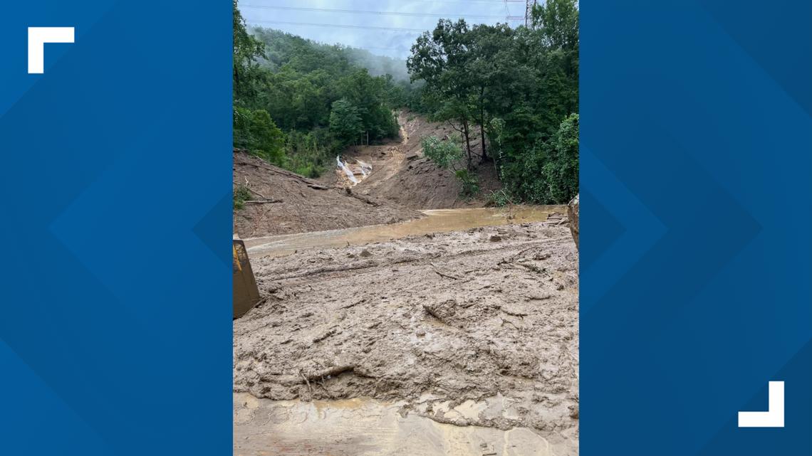 Bell County Mudslide Cleared, All Lanes Open on US 119