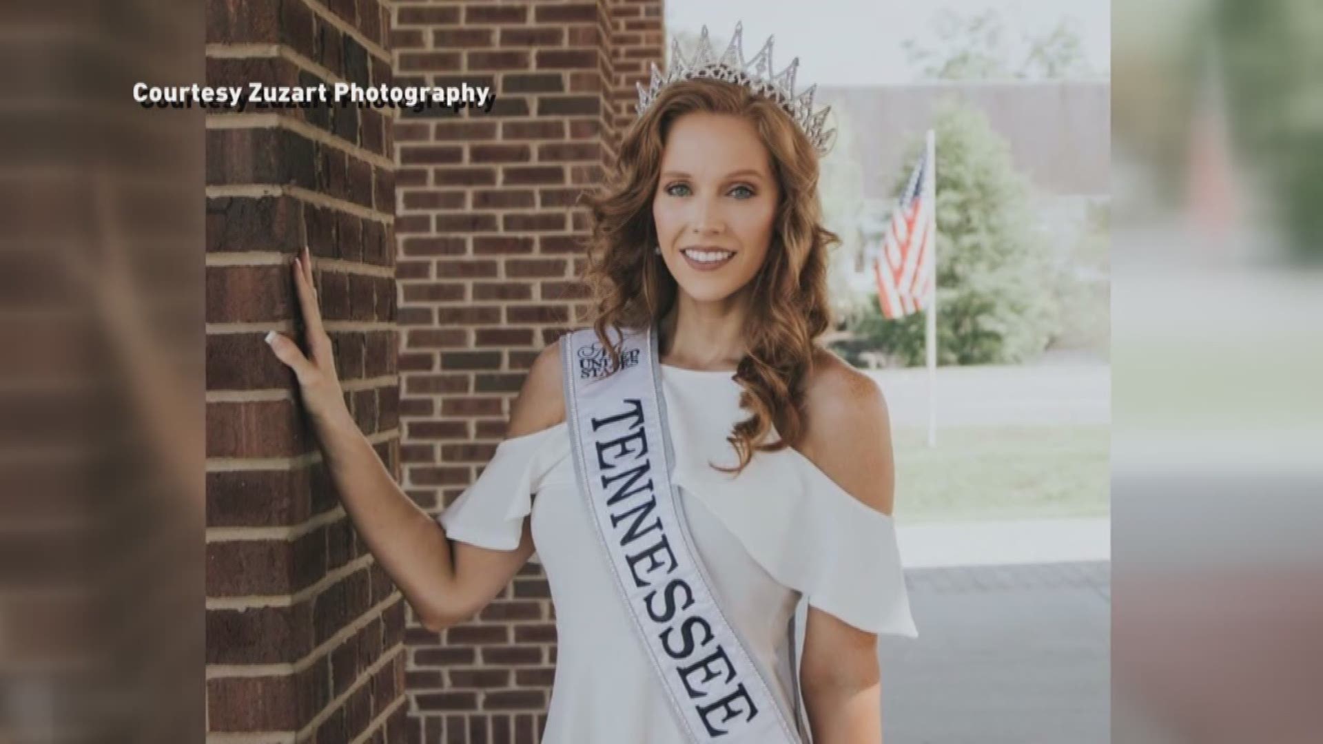 Sweetwater woman lost 45 pounds to walk the runway for Ms Tennessee