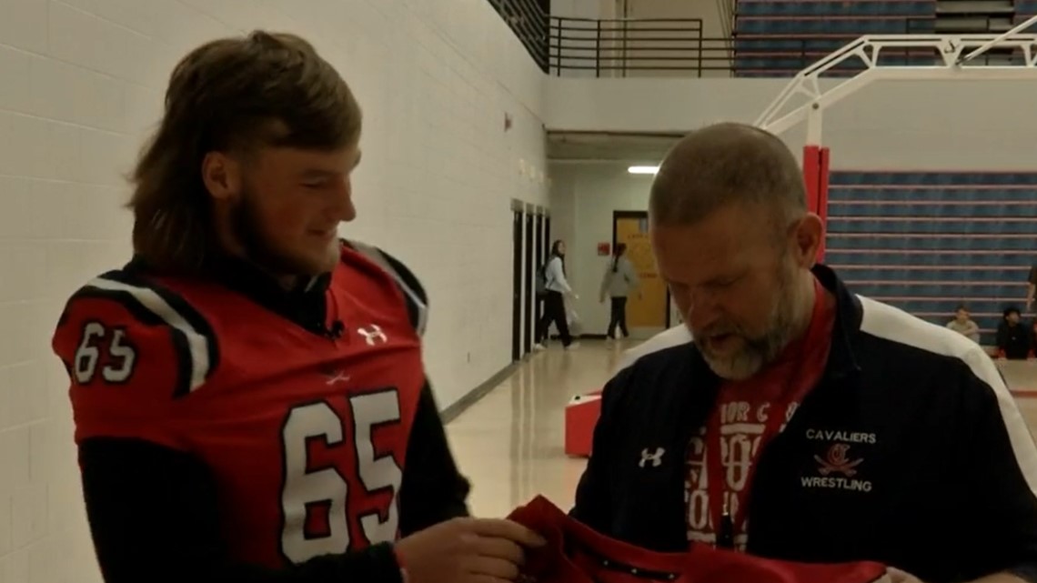 Cookeville High School seniors give jerseys to teachers and