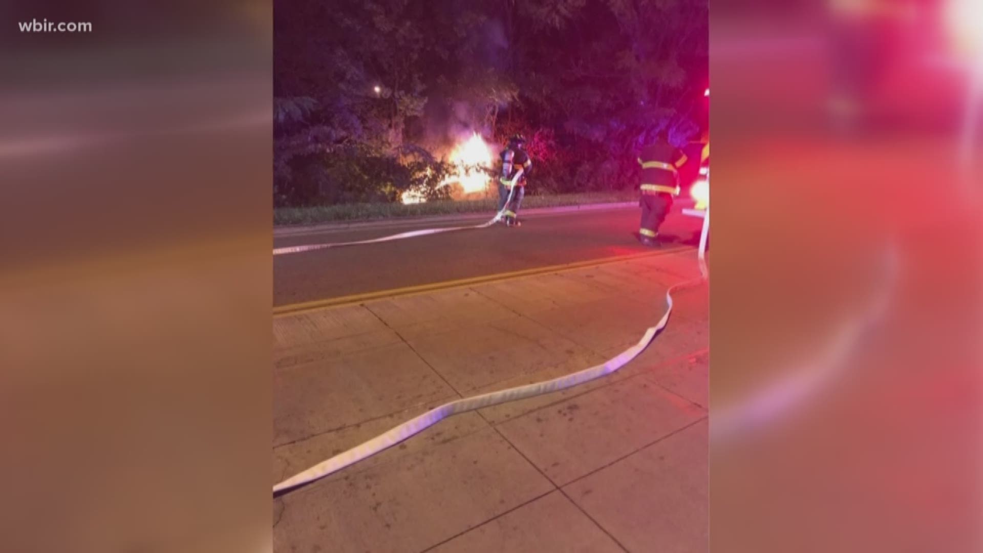 KCSO Car blows through red light, leads officers on chase before