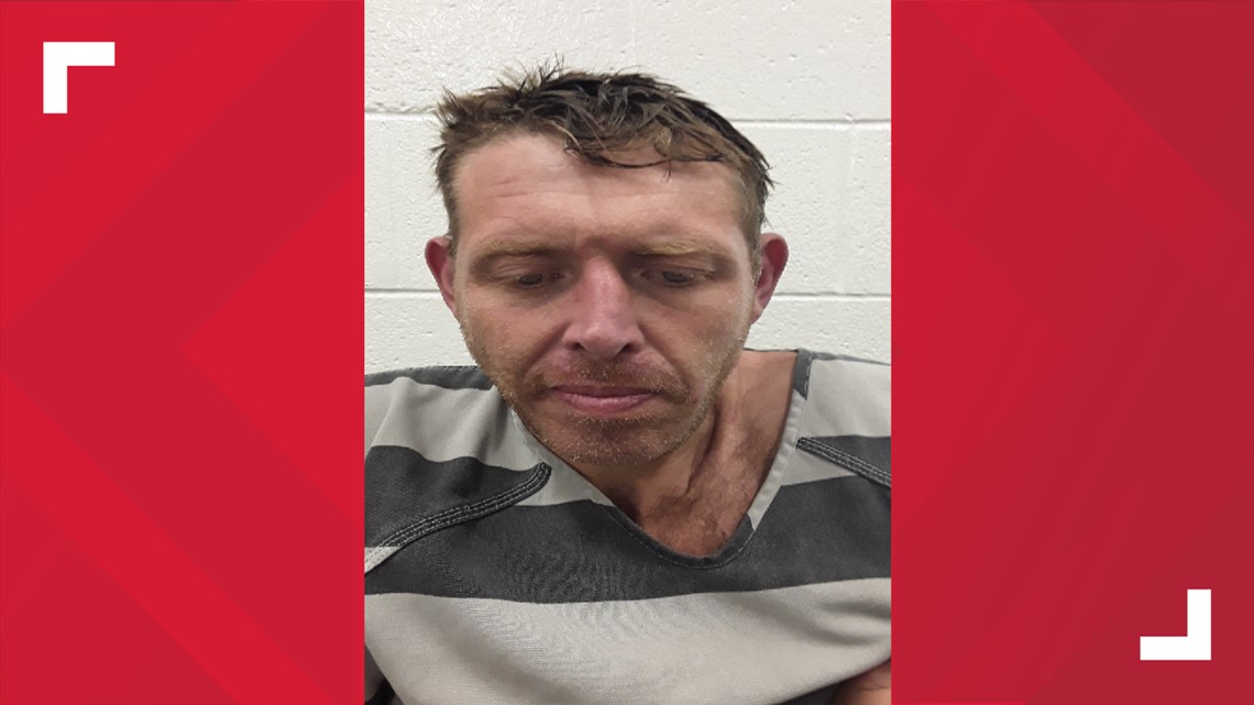 Sweetwater Police Department takes escaped inmate into custody