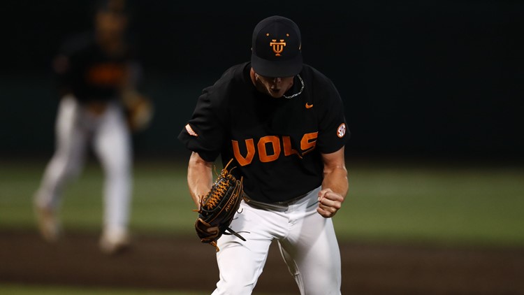 Vols baseball advances to NCAA Tournament Super Regional