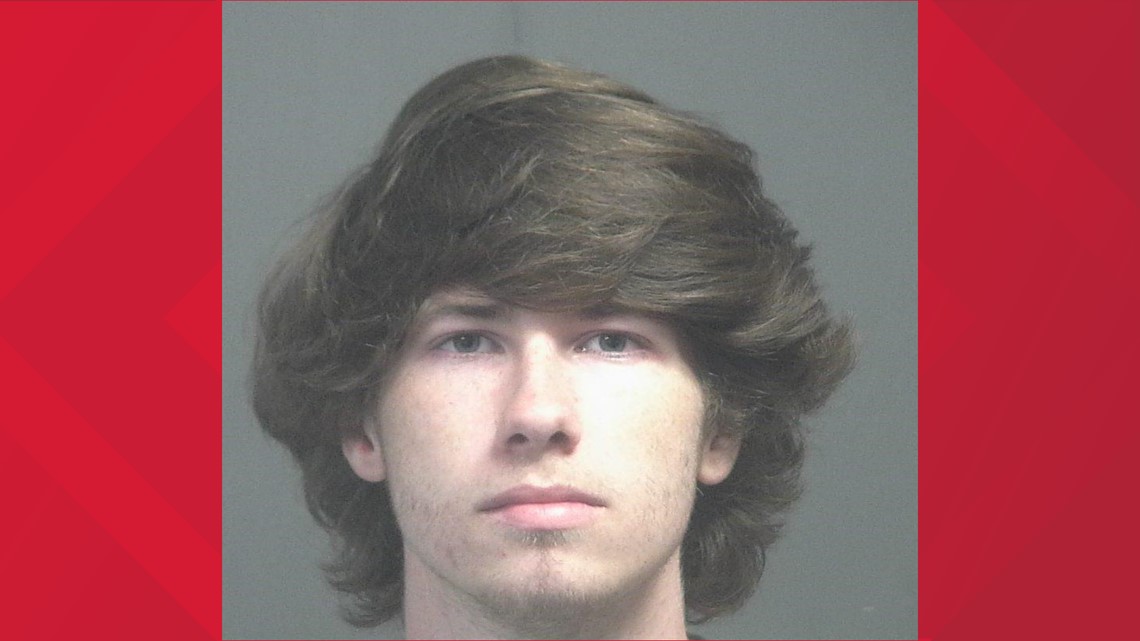 Man arrested after evading officers during chase in Alcoa - Vimarsana News