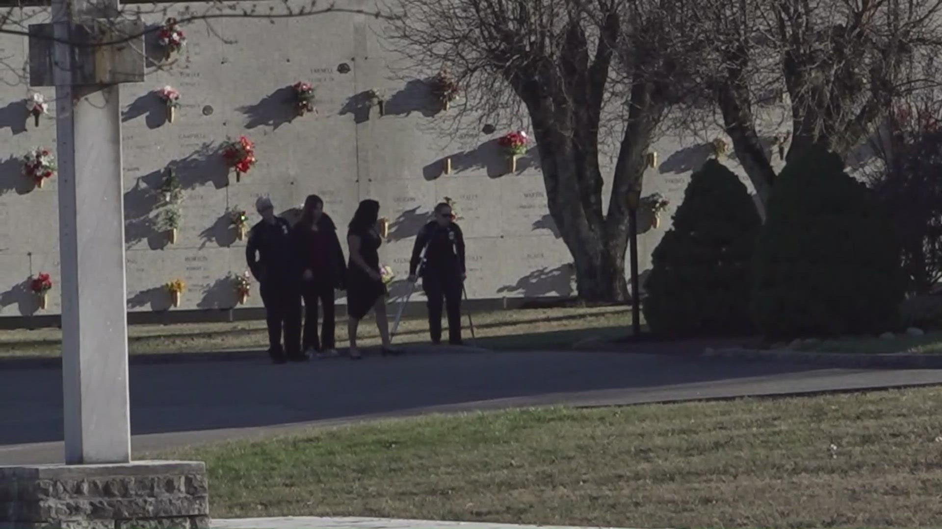 BCSO Deputy Shelby Eggers paying respects to fallen Deputy Greg McCowan ...