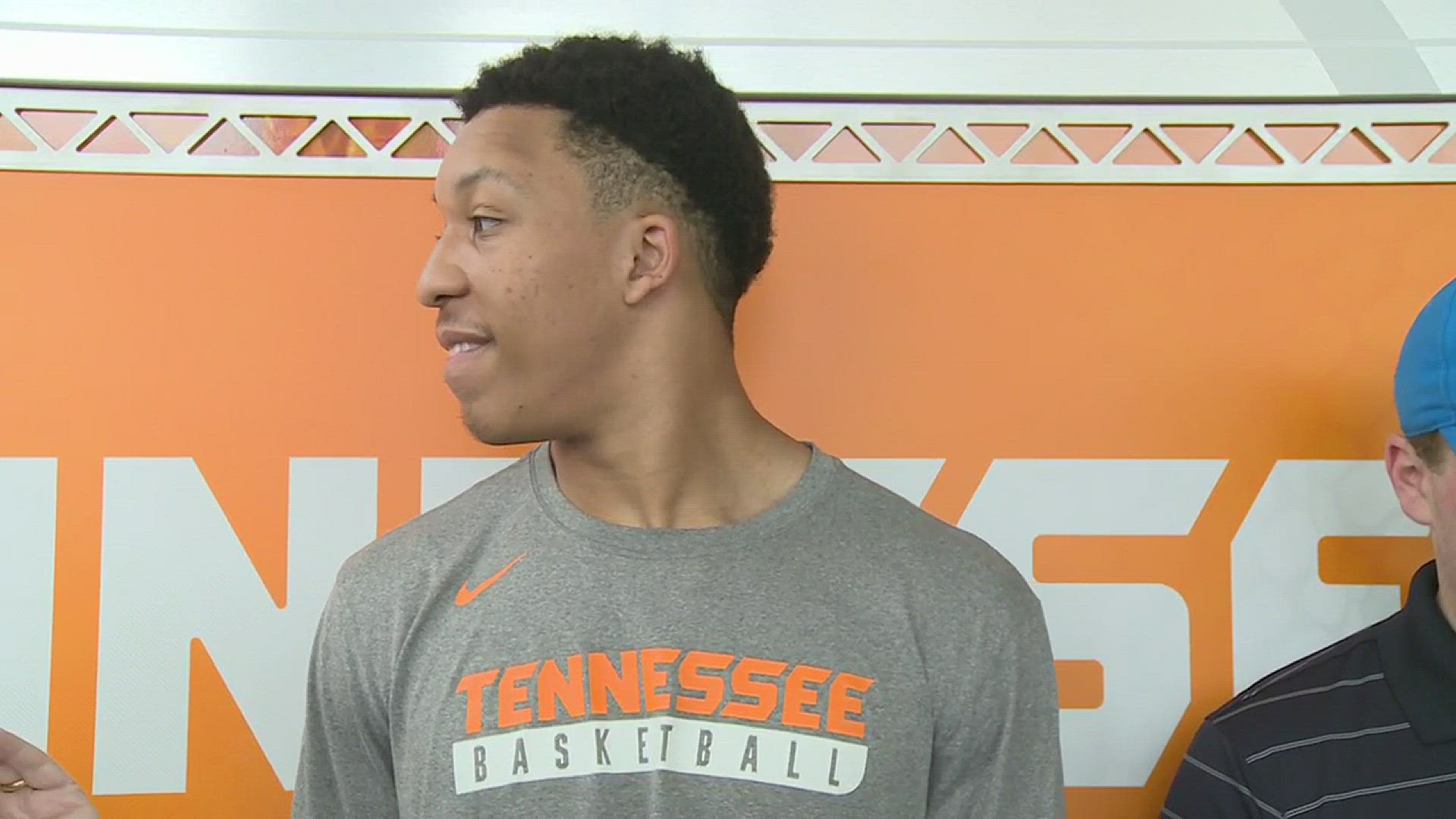 Tennessee basketball head coach Rick Barnes interrupts a press conference to ask Grant Williams a question.