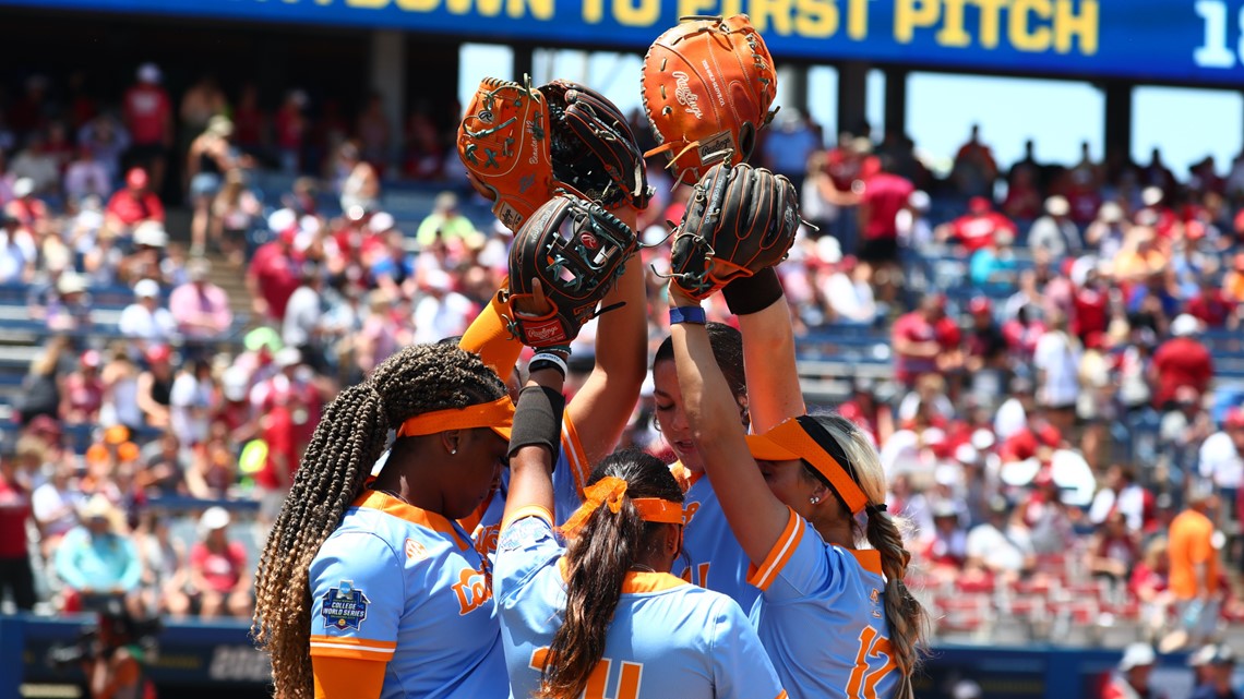 Tennessee softball falls to Oklahoma for first loss of WCWS