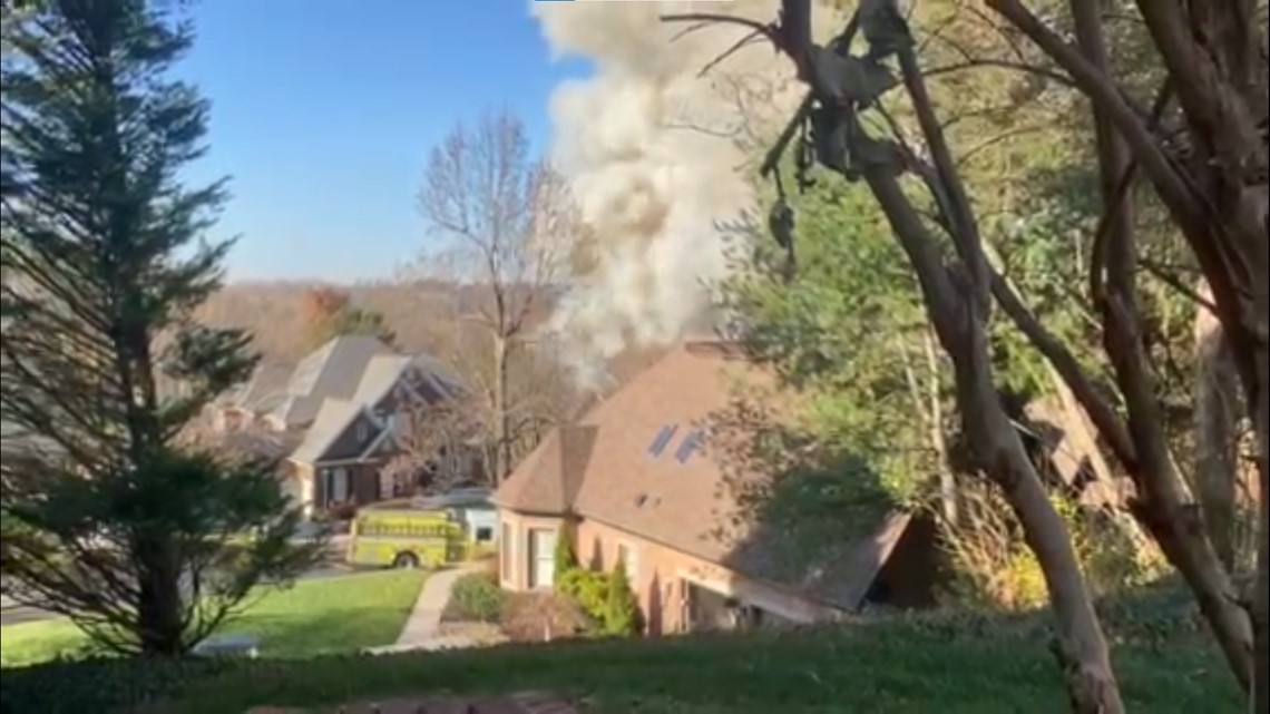 Crews respond to house fire in West Knoxville - Vimarsana News