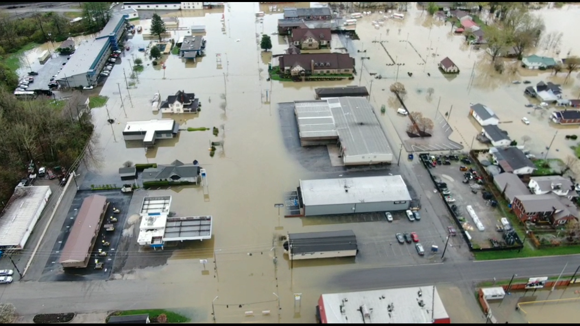 Middlesboro officials forced to call on rescue teams while floodwaters